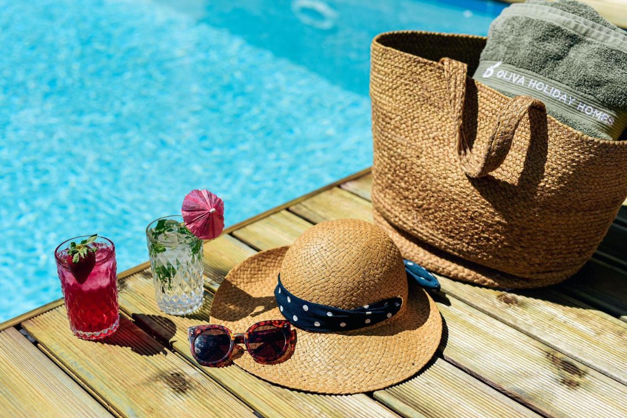 Oliva Holiday Homes Dhiyellótika Zewnętrze zdjęcie