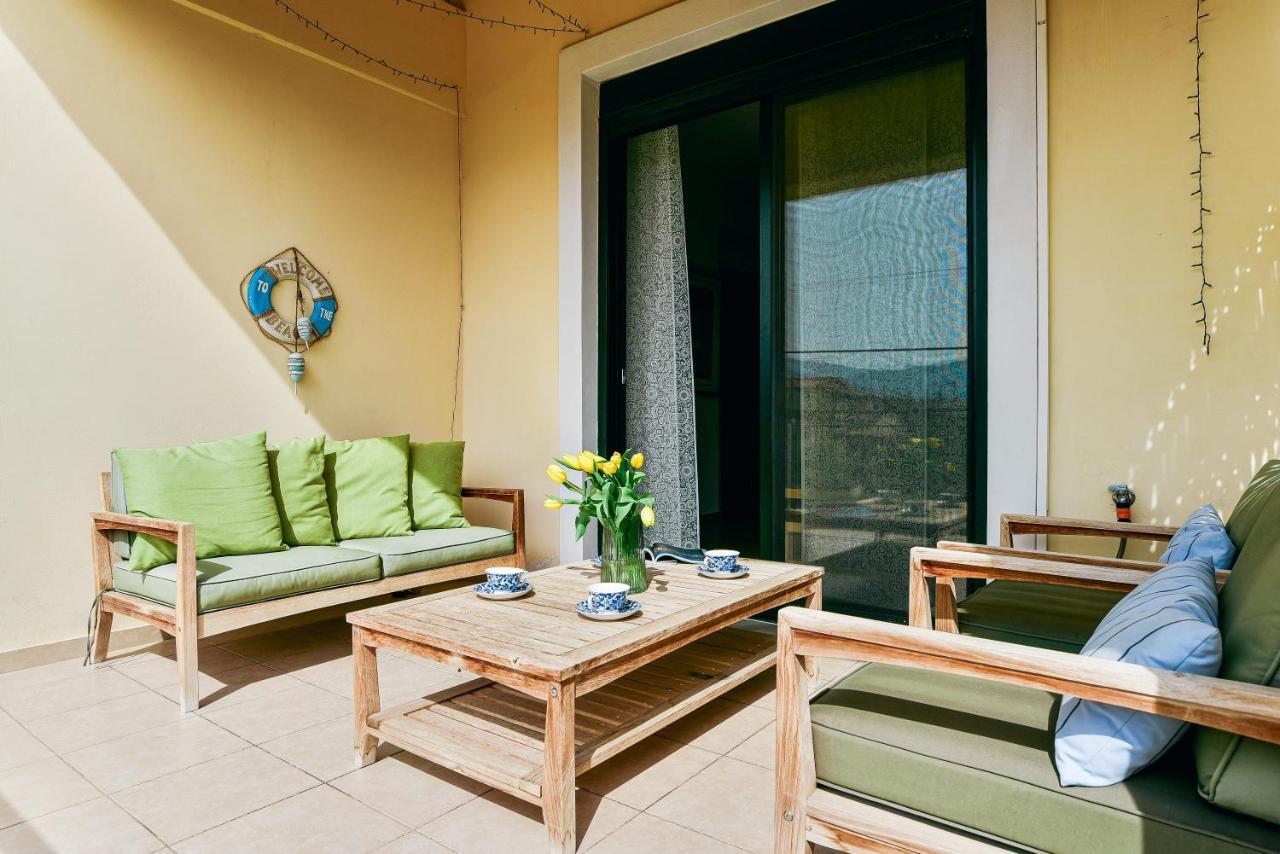 Oliva Holiday Homes Dhiyellótika Zewnętrze zdjęcie